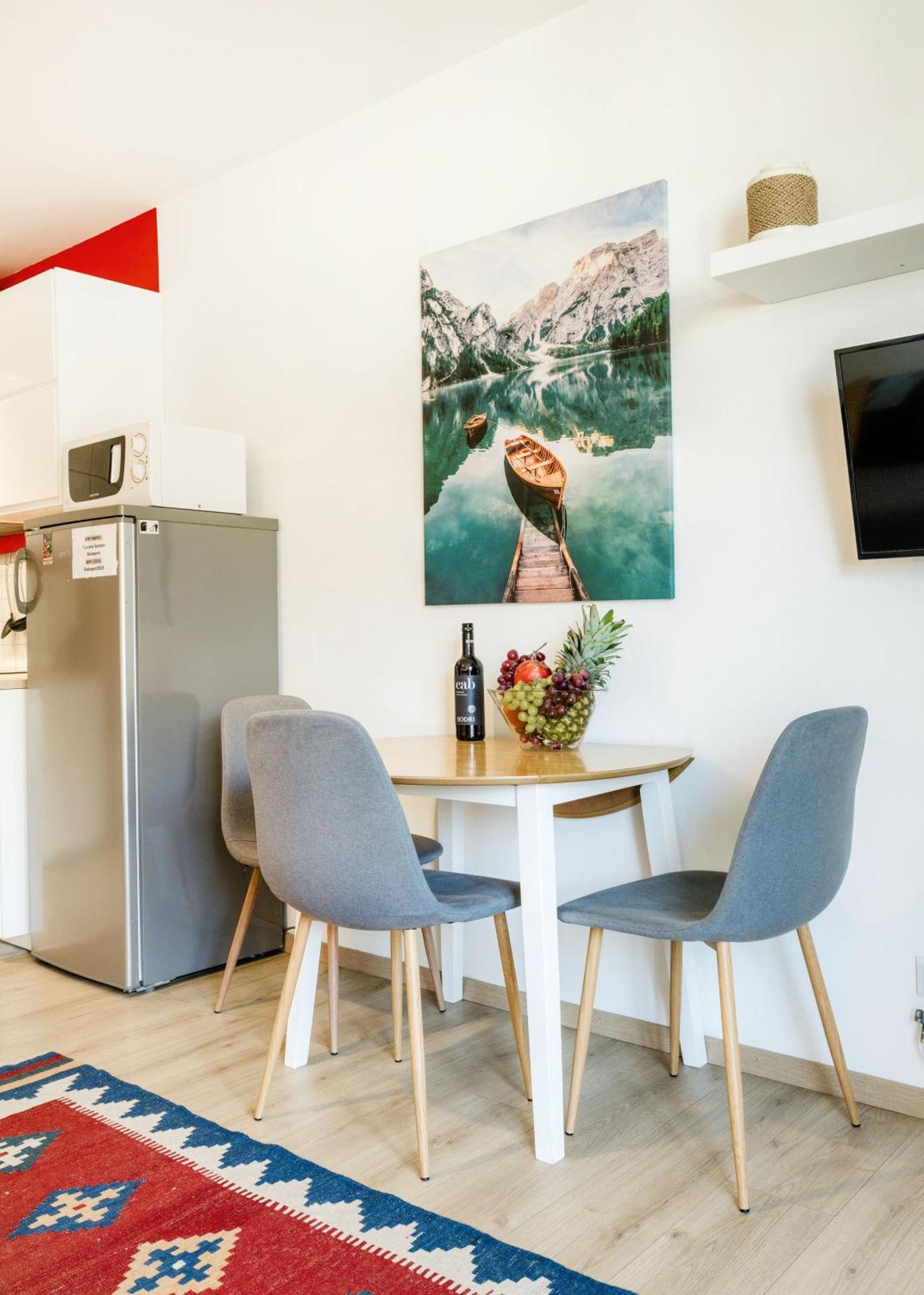 Appartement Tuscany Garden-free Parking-balcony-ac- Elevator