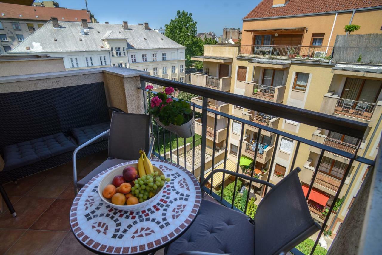 Tuscany Garden-free Parking-balcony-ac- Elevator Budapest